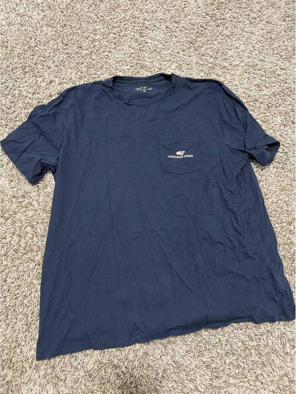 Vineyard Vines Mens XL Navy T-Shirt Casual Pocket Tee - Picture 2 of 5